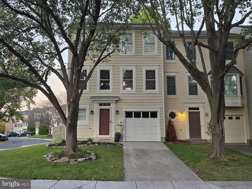 5237 BAMBURG CT, Frederick, MD 21703