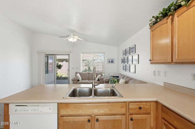 3004 E FIRESTONE Drive, Chandler, AZ 85249