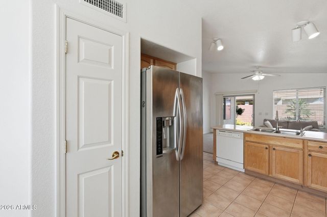 3004 E FIRESTONE Drive, Chandler, AZ 85249