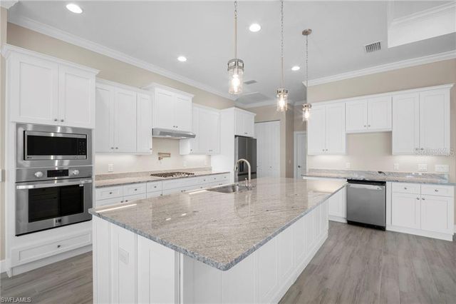 15698 MEACHAM CIRCLE, Port Charlotte, FL 33981
