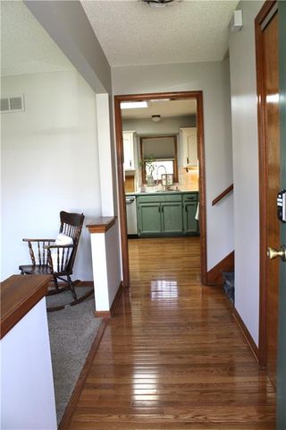 1012 SW Eastman Street, Blue Springs, MO 64015