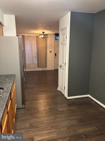 2712 SEARS ST, Philadelphia, PA 19146
