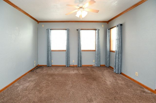 1322 J Street SW, Cedar Rapids, IA 52404