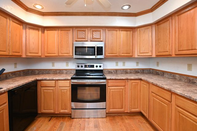 1322 J Street SW, Cedar Rapids, IA 52404