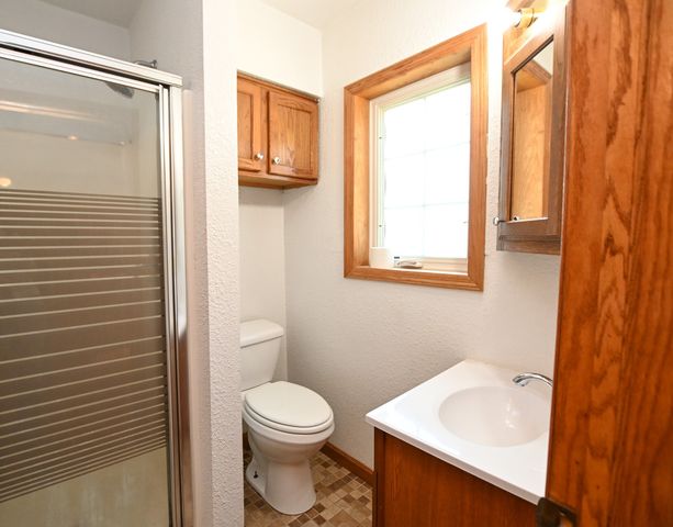 1322 J Street SW, Cedar Rapids, IA 52404
