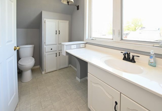 1322 J Street SW, Cedar Rapids, IA 52404