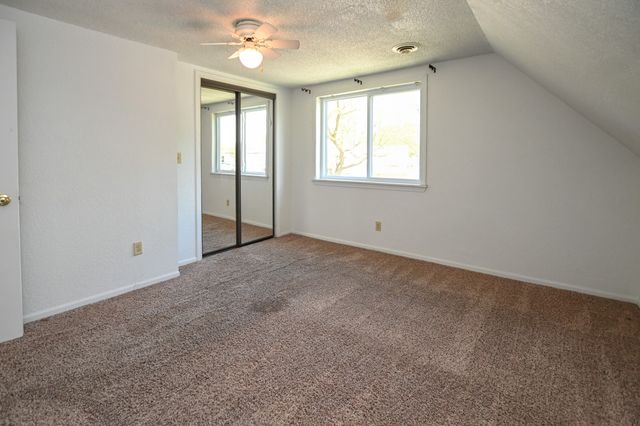 1322 J Street SW, Cedar Rapids, IA 52404