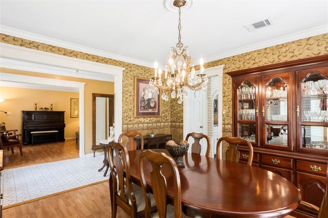 15610 Winmoss Court, Houston, TX 77068