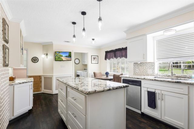 15610 Winmoss Court, Houston, TX 77068