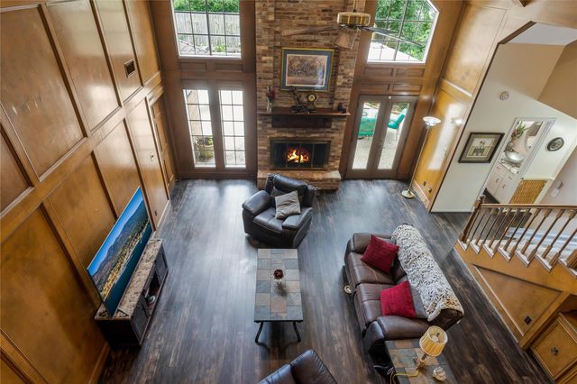 15610 Winmoss Court, Houston, TX 77068