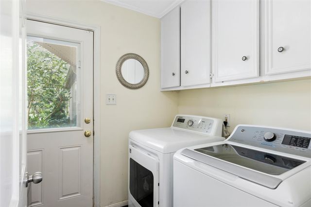 15610 Winmoss Court, Houston, TX 77068