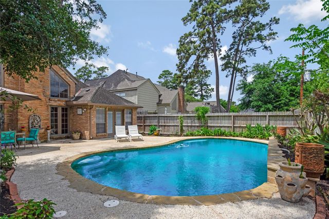 15610 Winmoss Court, Houston, TX 77068