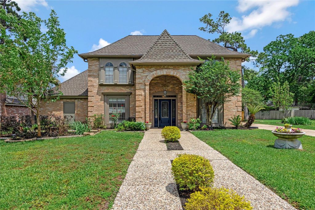 15610 Winmoss Court, Houston, TX 77068