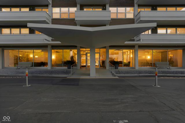 25 E 40th Street APT 6B, Indianapolis, IN 46205