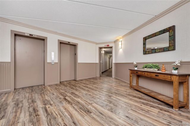 135 Post Avenue 2Q, Westbury, NY 11590