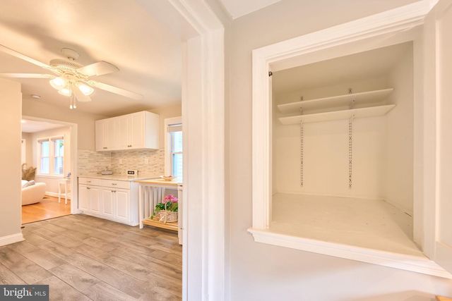 3533 WOODBURN RD, Annandale, VA 22003