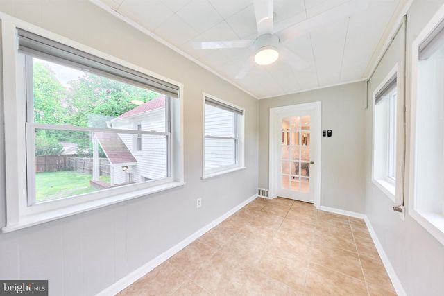 3533 WOODBURN RD, Annandale, VA 22003