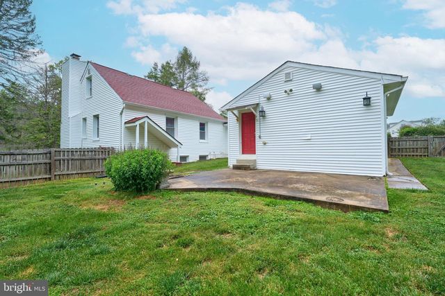 3533 WOODBURN RD, Annandale, VA 22003