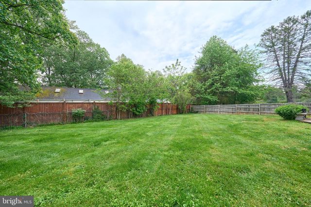 3533 WOODBURN RD, Annandale, VA 22003