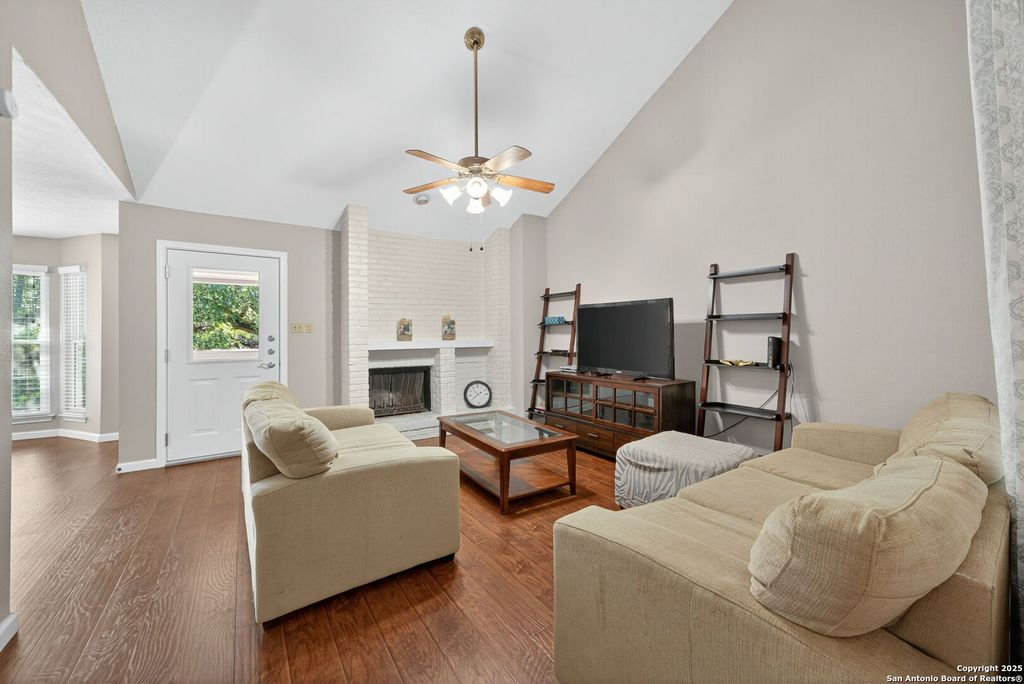 13130 Blanco Rd Apt 206, San Antonio, TX 78216