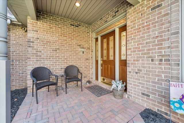 274 Village LN, Moneta, VA 24121