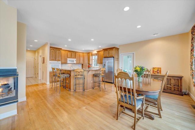 274 Village LN, Moneta, VA 24121