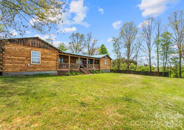 120 Lillie Lane, Marshall, NC 28753