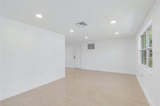 1467 CLASSIC DRIVE, Holiday, FL 34691