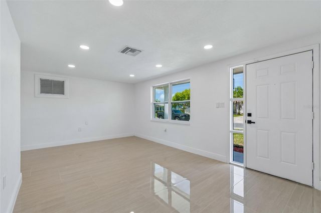 1467 CLASSIC DRIVE, Holiday, FL 34691