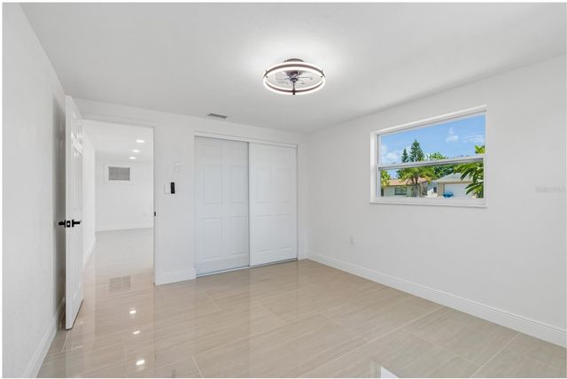 1467 CLASSIC DRIVE, Holiday, FL 34691