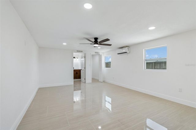 1467 CLASSIC DRIVE, Holiday, FL 34691