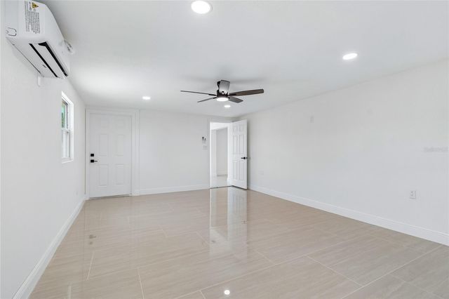 1467 CLASSIC DRIVE, Holiday, FL 34691