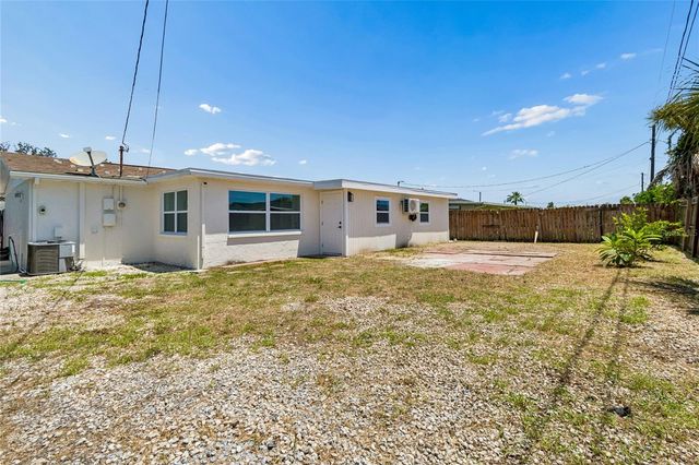 1467 CLASSIC DRIVE, Holiday, FL 34691