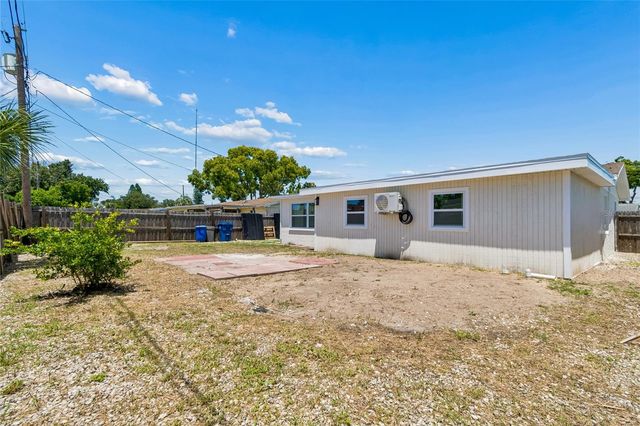 1467 CLASSIC DRIVE, Holiday, FL 34691