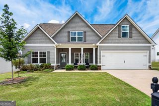 206 Lagoon Street, Lagrange, GA 30241