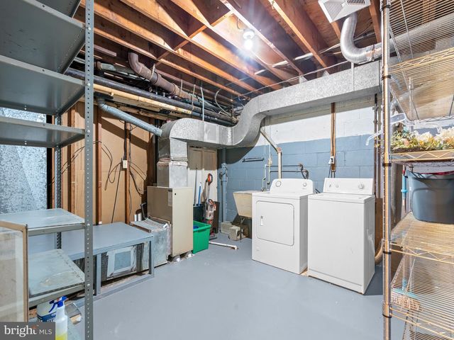 5920 WESTCHESTER PARK DR, College Park, MD 20740