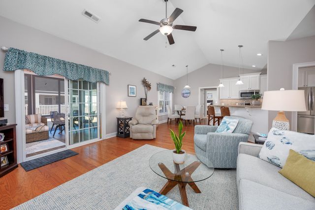 537 Hillsborough Dr., Conway, SC 29526