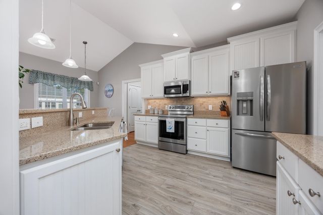 537 Hillsborough Dr., Conway, SC 29526