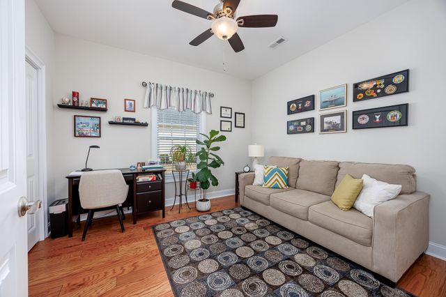 537 Hillsborough Dr., Conway, SC 29526