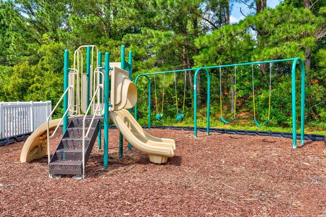 537 Hillsborough Dr., Conway, SC 29526