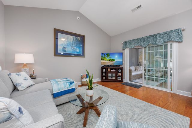 537 Hillsborough Dr., Conway, SC 29526