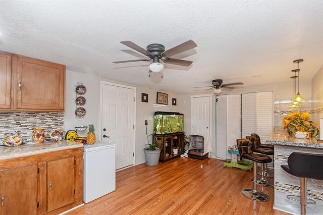 109 County Road 3413, Cleveland, TX 77327