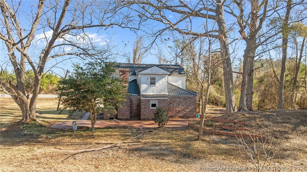 1737 W Carthage Road, Lumberton, NC 28360 — photo 6