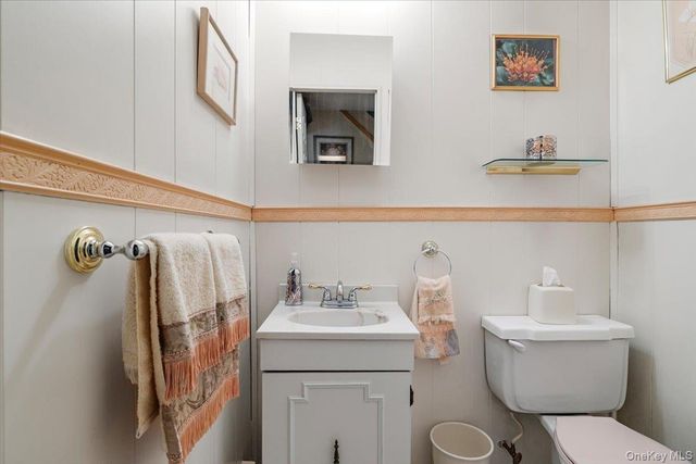 513 Starlight Drive, Shirley, NY 11967