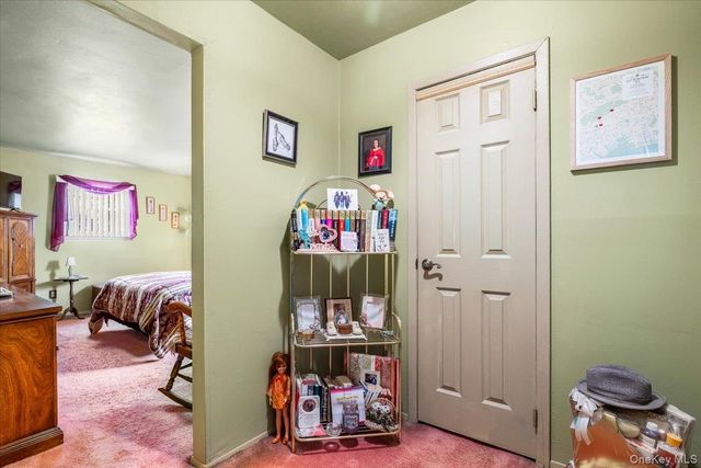 513 Starlight Drive, Shirley, NY 11967