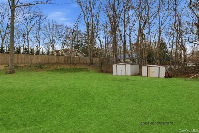 513 Starlight Drive, Shirley, NY 11967