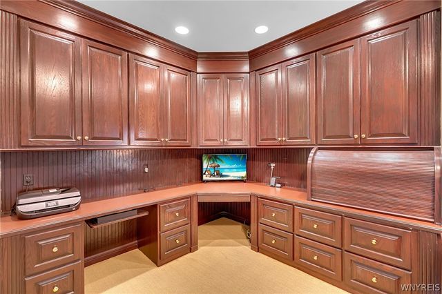 6690 Chesley Court, Clarence, NY 14051