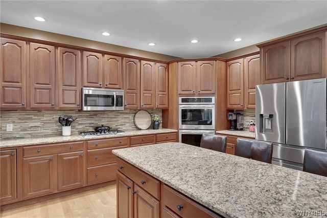 6690 Chesley Court, Clarence, NY 14051