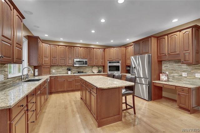 6690 Chesley Court, Clarence, NY 14051