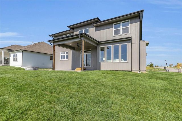 17374 W 163rd Terrace, Olathe, KS 66062